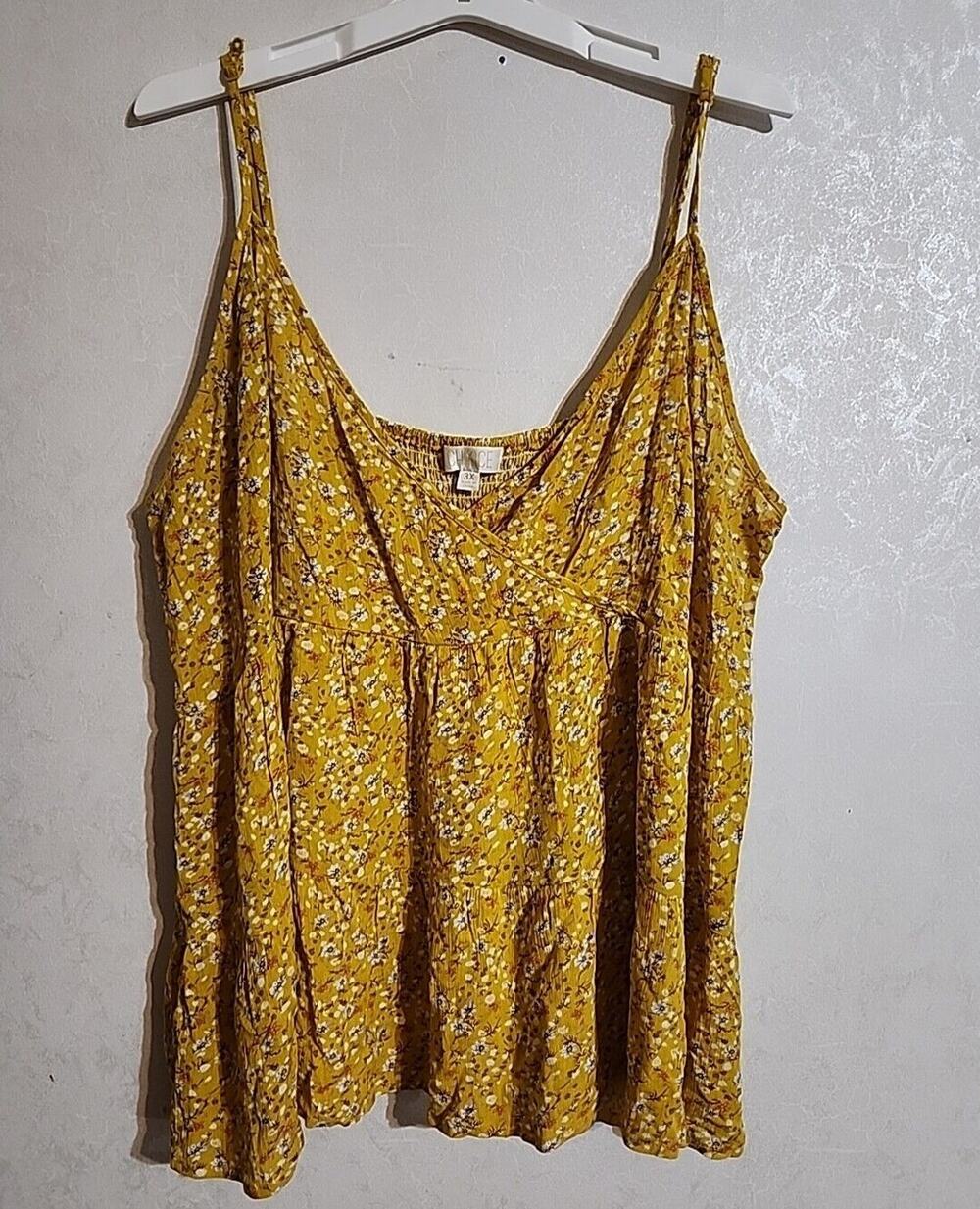 Chance Baby Doll Top Strappy Adjustable Crisscross V Neck 3X Yellow Floral